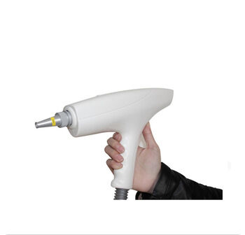 좋은 가격 1064nm 532nm 이중 파장 Q 스위치 Nd Yad 레이저 핸들 온라인으로